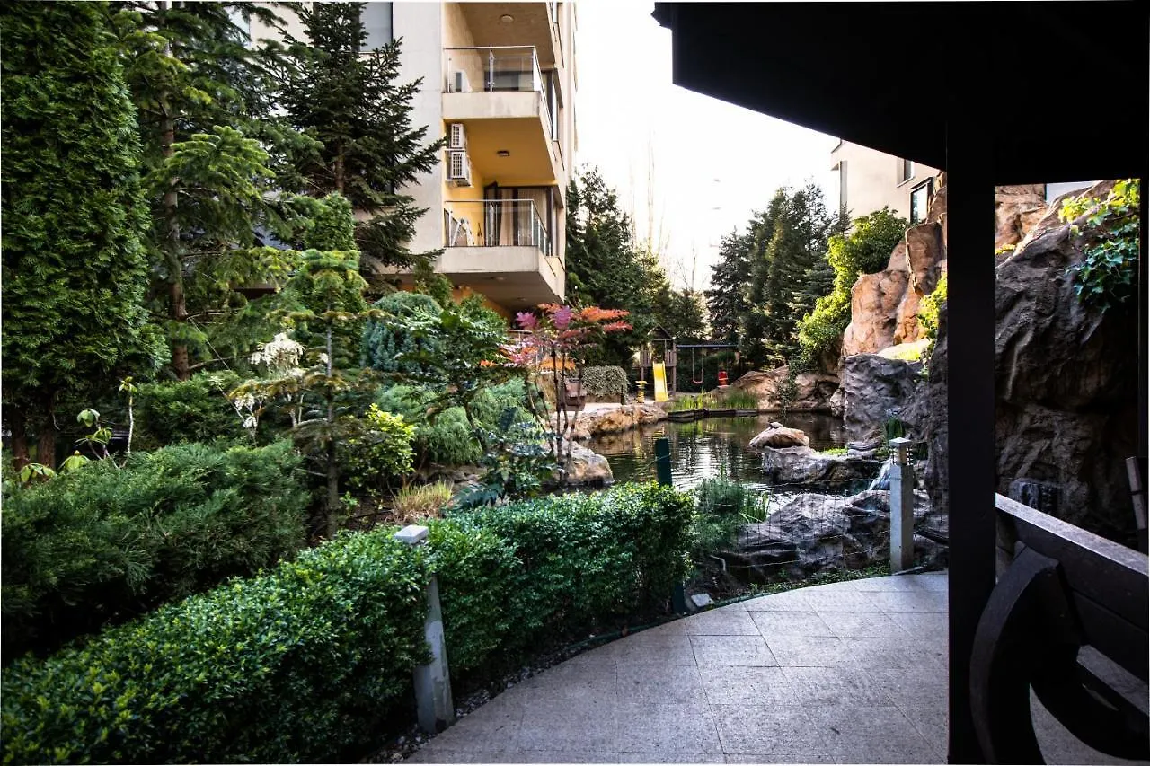 Garden Oasis Studio Bukarest 0*,  Rumänien